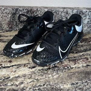 Nike Fast Flex softball cleats